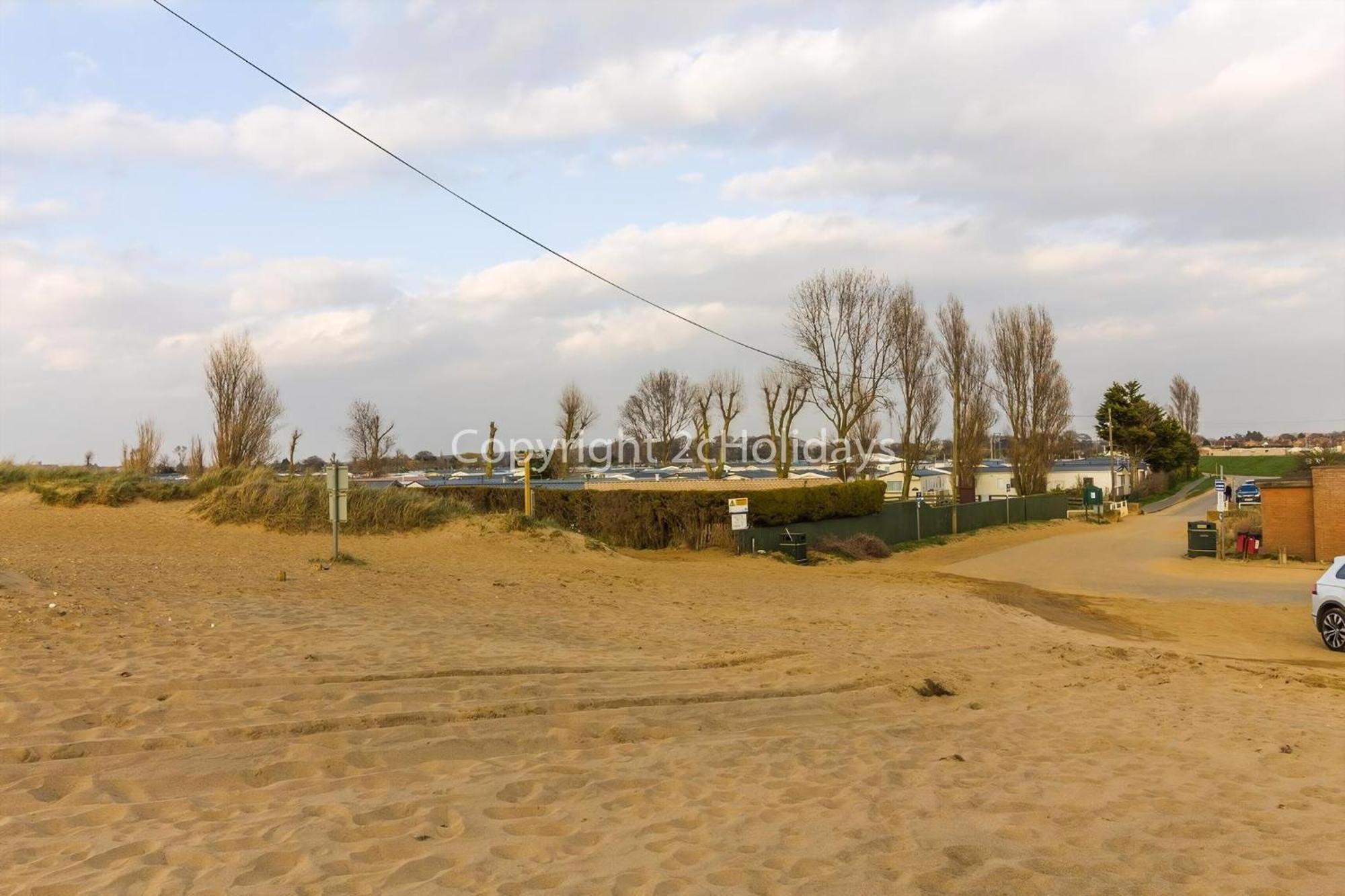 Lovely 4 Berth At Cedar Springs Park In Heacham, Norfolk Ref 92031cs * Heacham